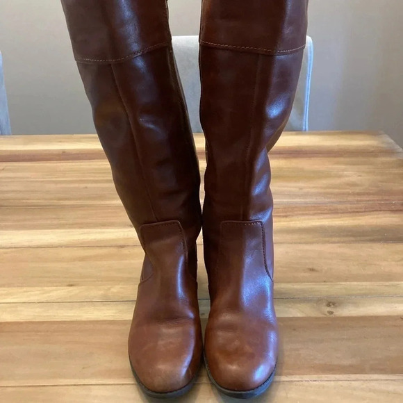 Bandolino size 6 brown leather boots - Picture 2 of 5